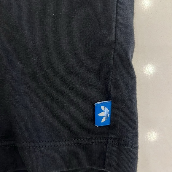 Adidas crop top tshirt - Picture 5 of 7